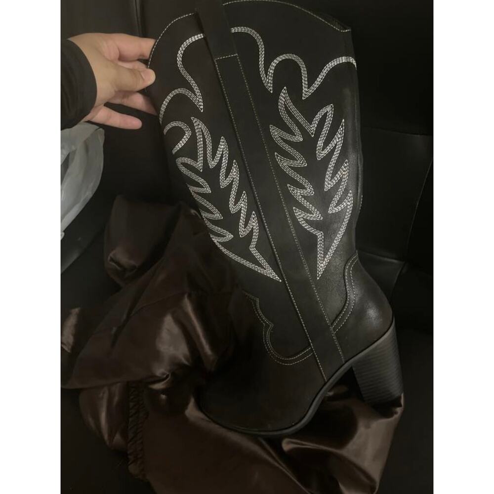 NWT TORRID Tall Shaft Heeled Western Boot Black Size 6 Wide Calf Country - Picture 8 of 16